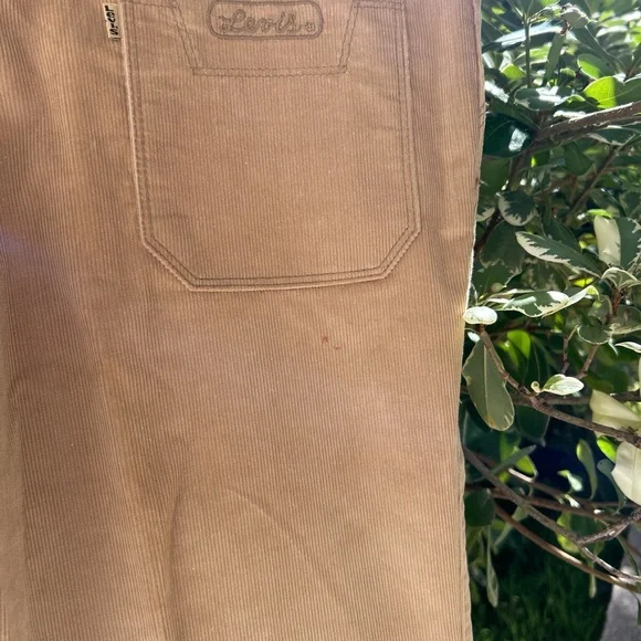 NOS Vintage 70s Levi’s Pleated Corduroy Pants 41x32 USA Made Men